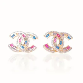 Brinco Channel Cravejado Colorido