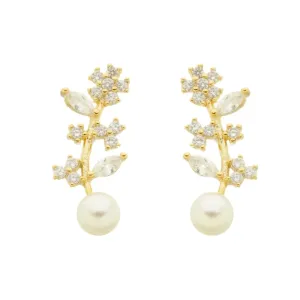 Brinco Flor Pérola e Zircônias Banhado a Ouro