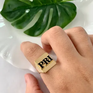 Anel Personalizado com Iniciais Banhado a Ouro