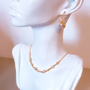 Colar Pérolas Cascata com Zircônias
