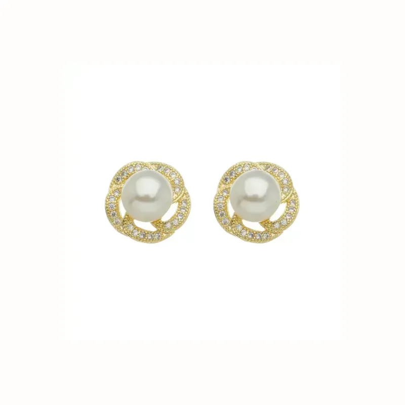 Brinco Flor Pérola 8mm e Zircônia Banhado a Ouro