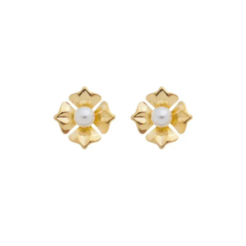 Brinco Flor com Pérola Banhados a Ouro