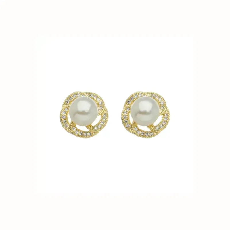 Brinco Flor Pérola 8mm e Zircônia Banhado a Ouro