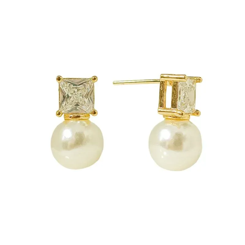 Brinco Clássico de Pérola