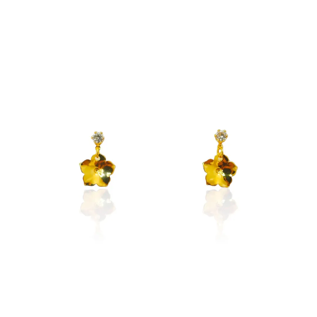 Brinco Mini Flor Chapinha Banhado a Ouro