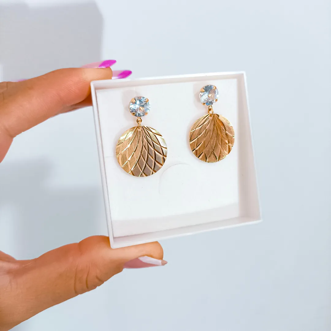Brinco Trabalhado com Zirconia Banhado a Ouro