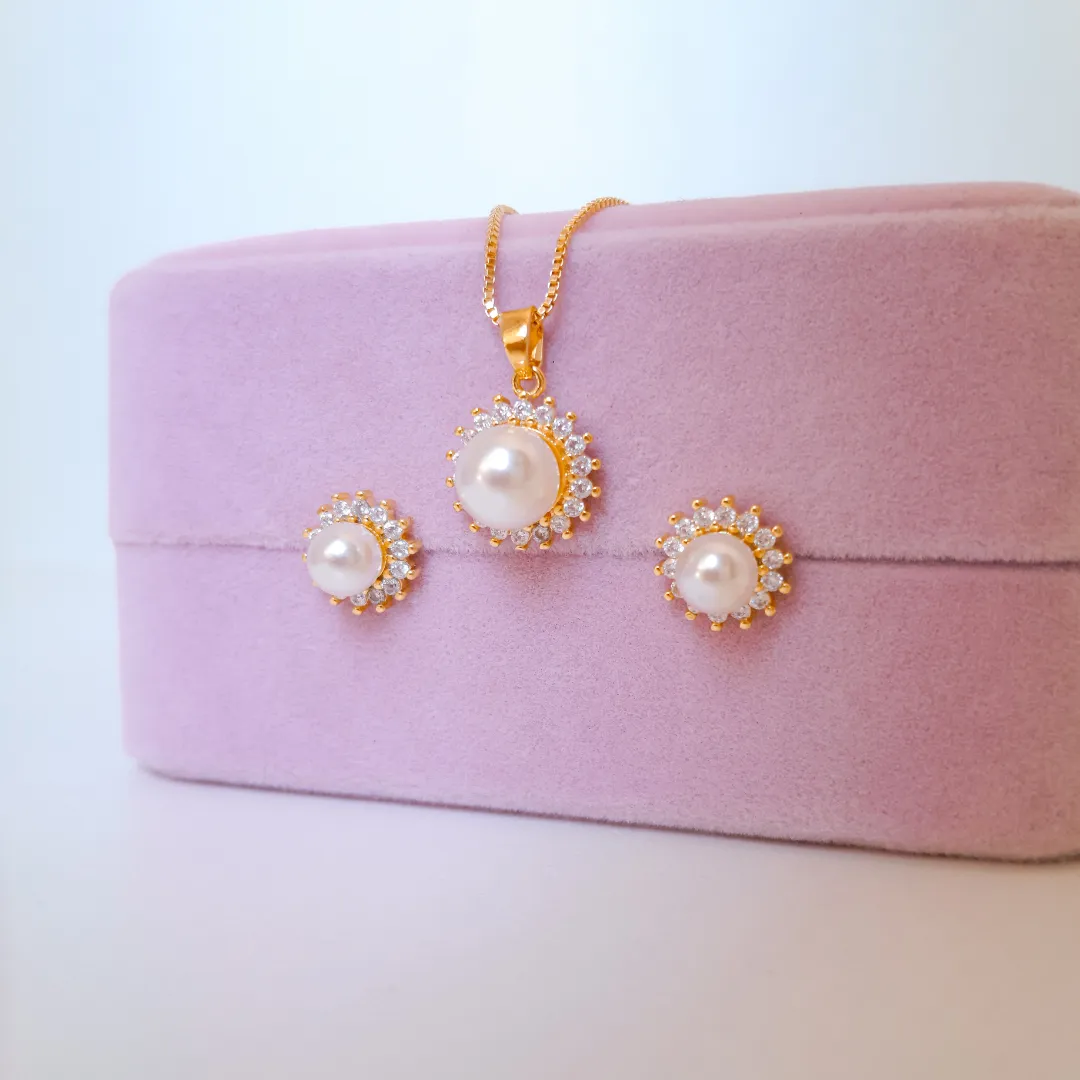 Conjunto e Corrente Pérola com Zirconias