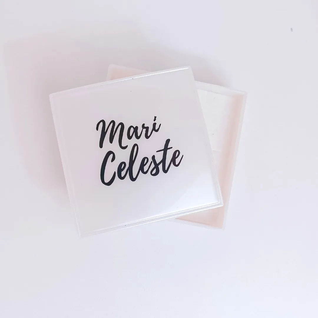 Anel Personalizado com Texto Banhado a Ouro