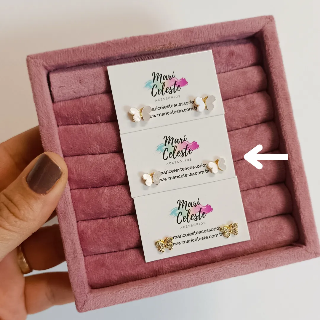 Brinco em Madrepérola Borboleta M