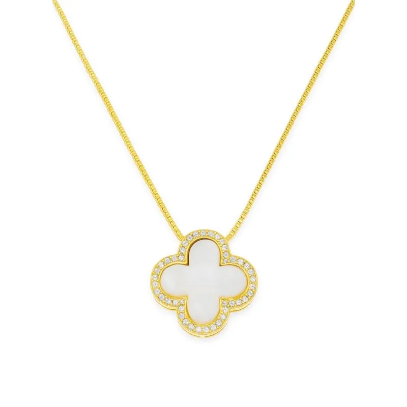 Colar Trevo em Madrepérola