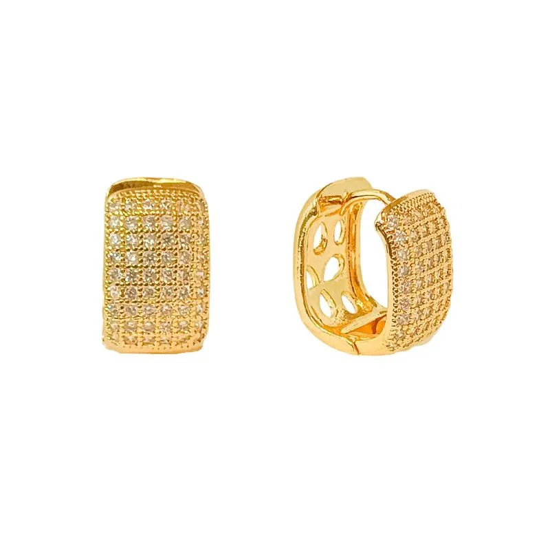 Brinco Argola Retangular Cravejada M